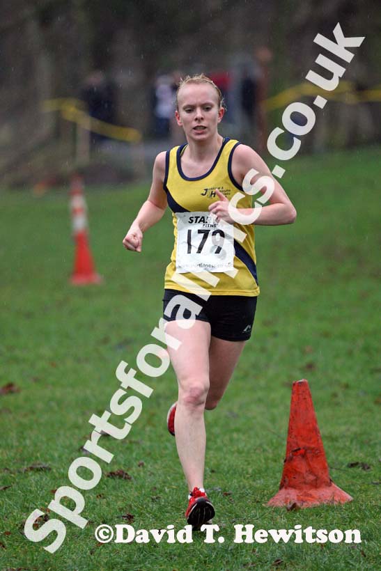 Alex Snook (Jarrow) 2nd in the New Years Day Morpeth 11k Road Race. Photo: David T. Hewitson/Sports for All Pics